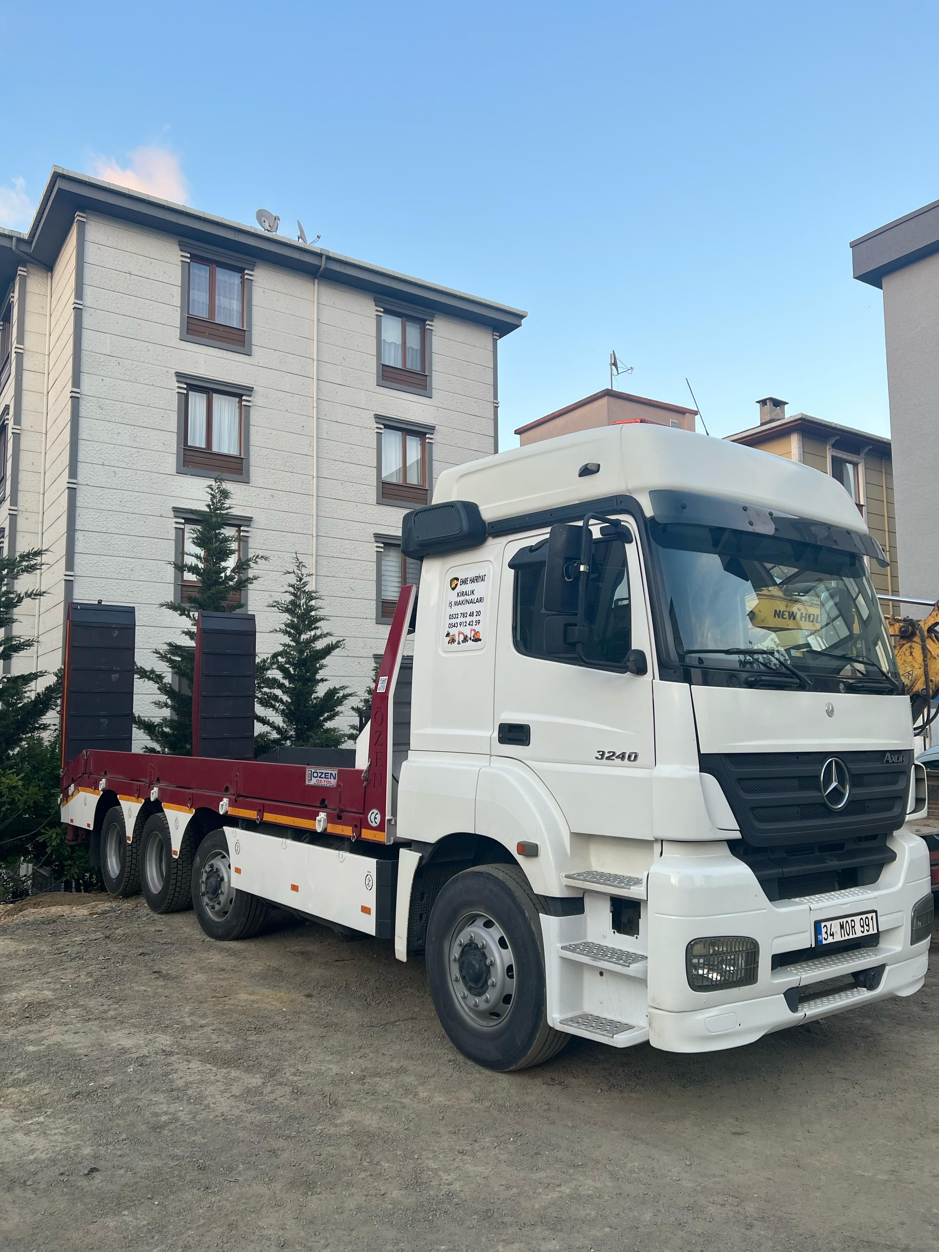 JCB Kepçe Taşıma